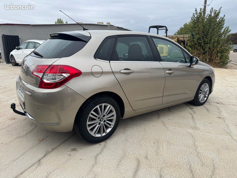 CITROËN C4- II (B7) 1.6 HDi FAP 92 cv (image 3)