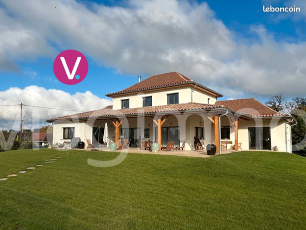 Propriété en viager 9 pièces 320 m²