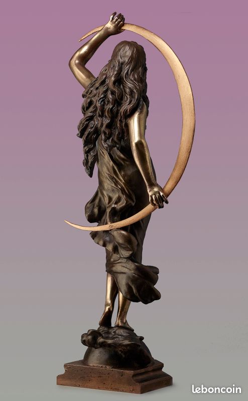 Auguste MOREAU - BRONZE ANCIEN - L'AURORE 49 CM (image 8)