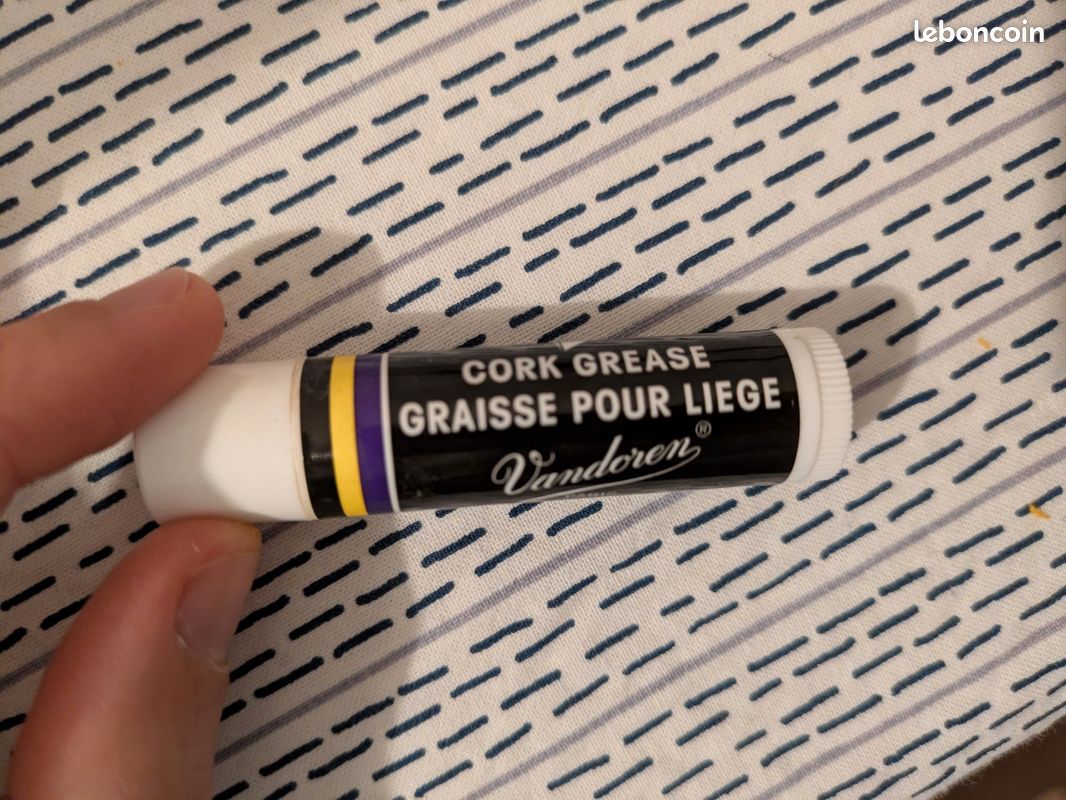 Stick De Graisse Pour Liège - 2 Bâtons + Chiffons - Pour Saxophone, Clarinette, Flûte - Lubrifiant Corks Grease