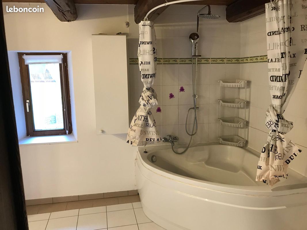 Appartement 4 pièces 90 m² · à Bermont · 90 m² · 720 €/mois
