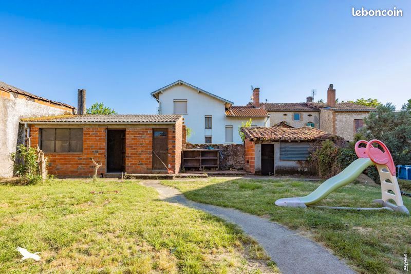 Maison 8 pièces 175 m² · à Graulhet · 175 m² · 169 000 €