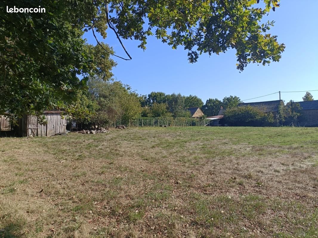 Terrain 1077 m² · à Fégréac · 43 400 €