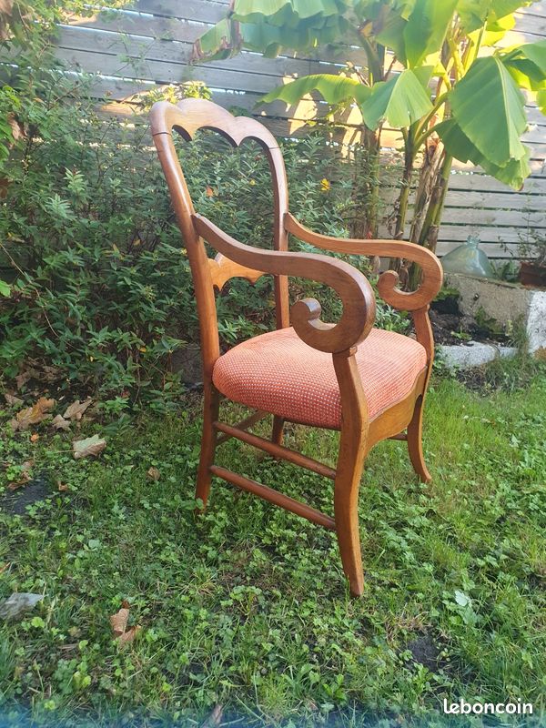 Fauteuil style ancien (image 1)