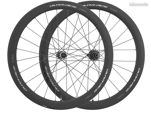 Roues de route Campagnolo Bora One 50 pour boyau avec noyau Shimano