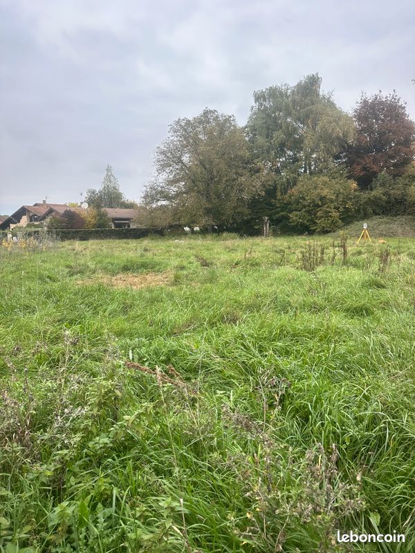 Terrain a batir haute jarrie · 219 000 €
