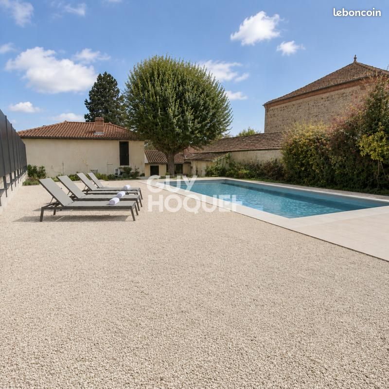 Maison 10 pièces 262 m² (image 2)