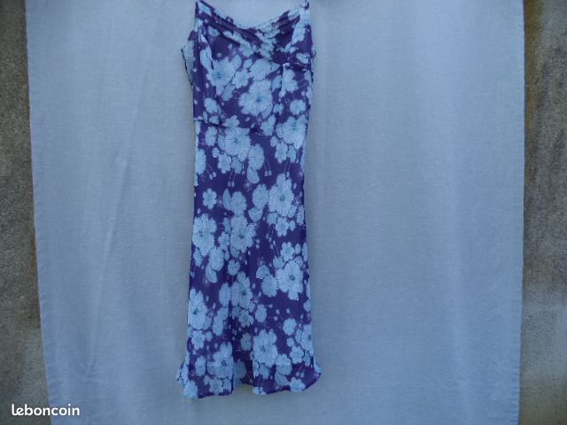 Robe bleue (image 2)