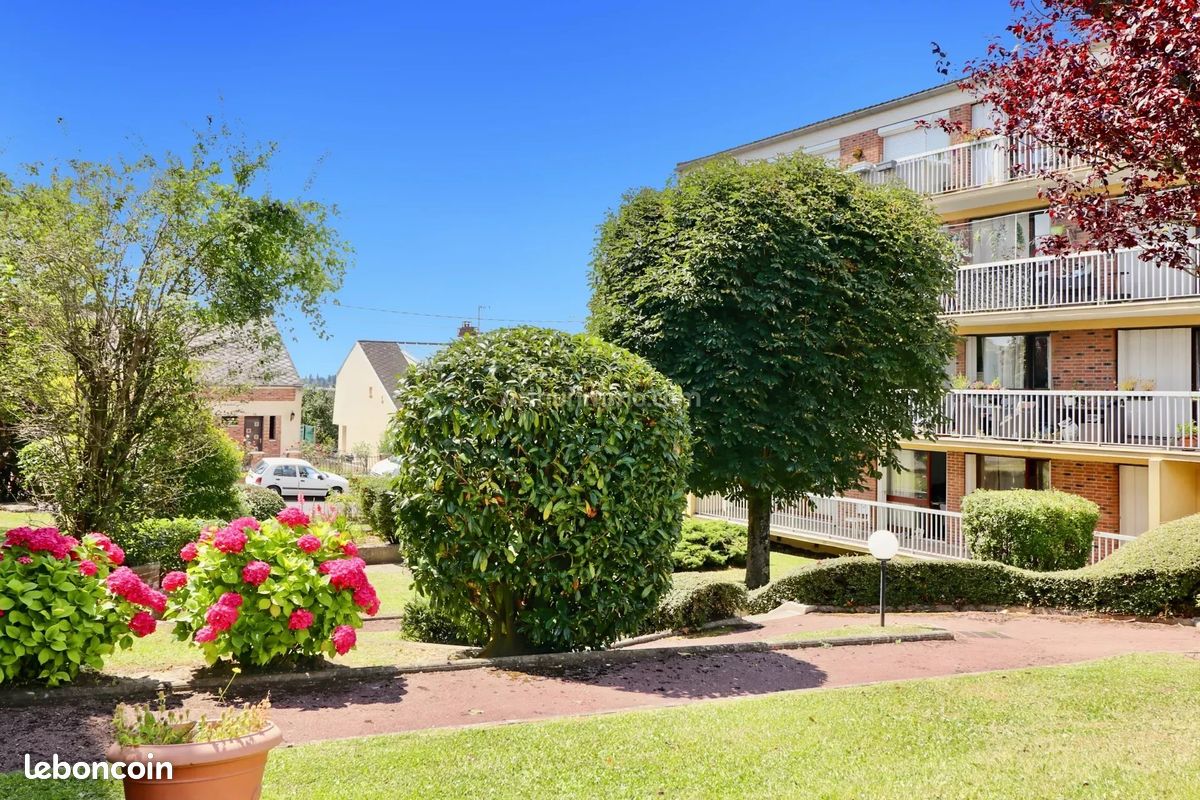 Appartement 4 pièces 82 m² · à Thorigny-sur-Marne · 82 m² · 244 000 €