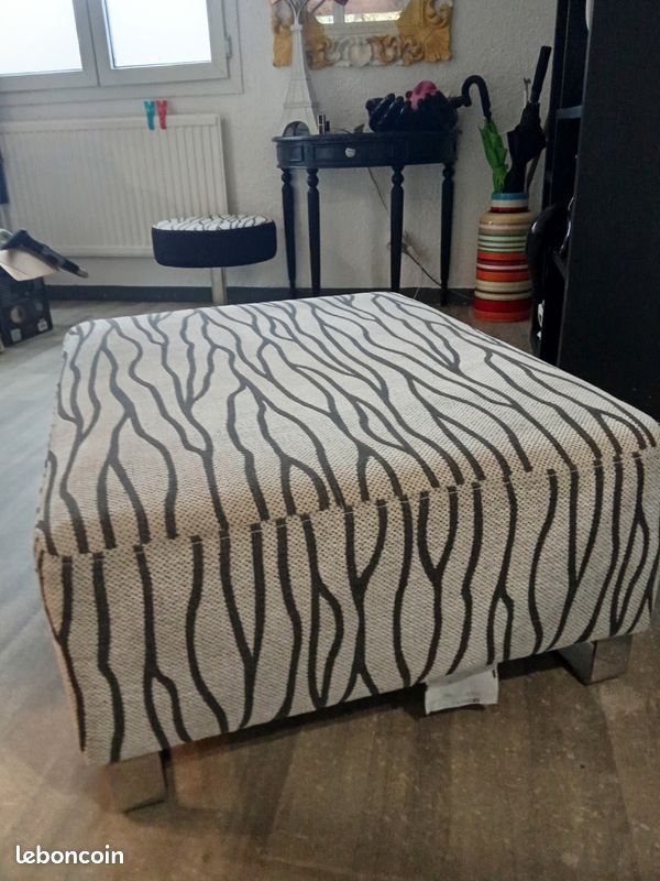 Pouf rectangulaire (image 1)