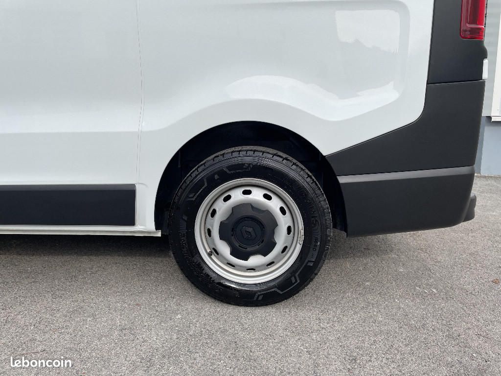 Renault Trafic FOURGON FGN L1H1 3000 KG BLUE DCI 130 CONFORT (image 20)