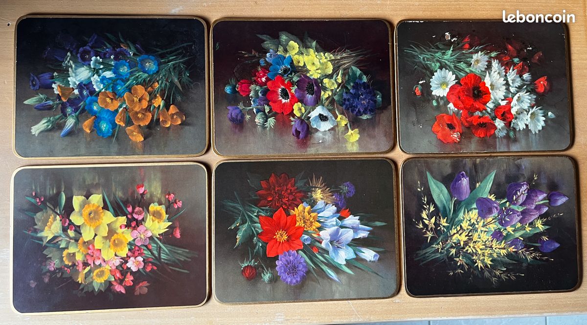 Set Vintage de 6 Grands Dessous de Plat ou Verre Motifs Fleurs dans leur Boite - Coffret (image 3)