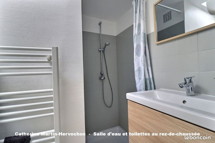 https://img.leboncoin.fr/api/v1/lbcpb1/images/5b/61/46/5b614605da083c1aae6579d316c2e8e4da085529.jpg?rule=ad-image
