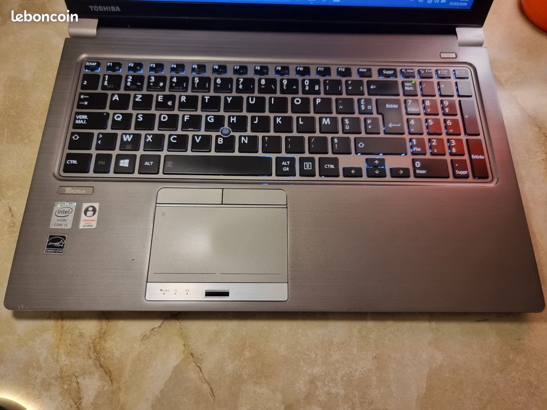 Toshiba Tecra A50-A-1DL PC Portable 16″ I5-4210M - VENDU POUR PIÈCES (clavier HS, Sans Batterie)