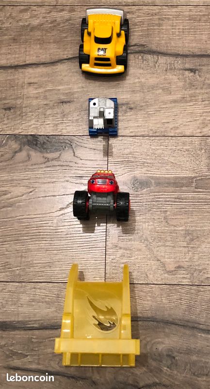 Set de 3 voitures miniatures, Bonne qualité, Idéal pour les enfants qui aiment les véhicules (image 4)