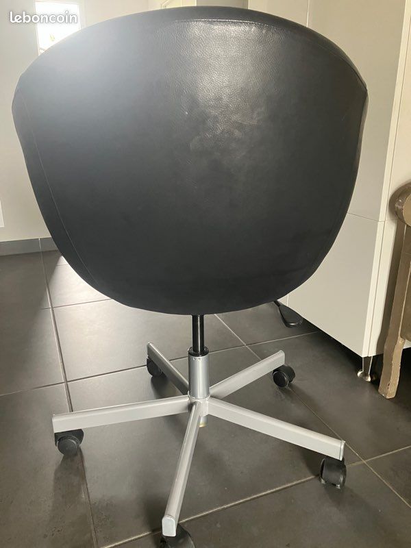 Fauteuil à roulette IKEA (image 3)