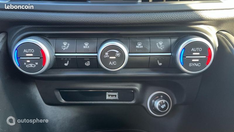 Alfa Romeo Giulia 2.2 JTD 160ch Ti AT8 MY20 (image 26)