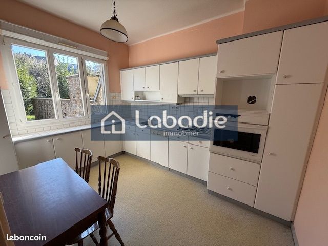 Appartement 4 pièces 90 m² · à Mortain-Bocage · 90 m² · 70 000 €