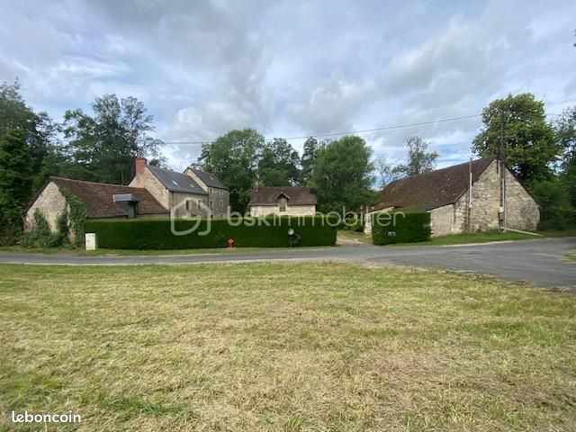 Maison 12 pièces 311 m² · à Reugny · 311 m² · 429 000 €