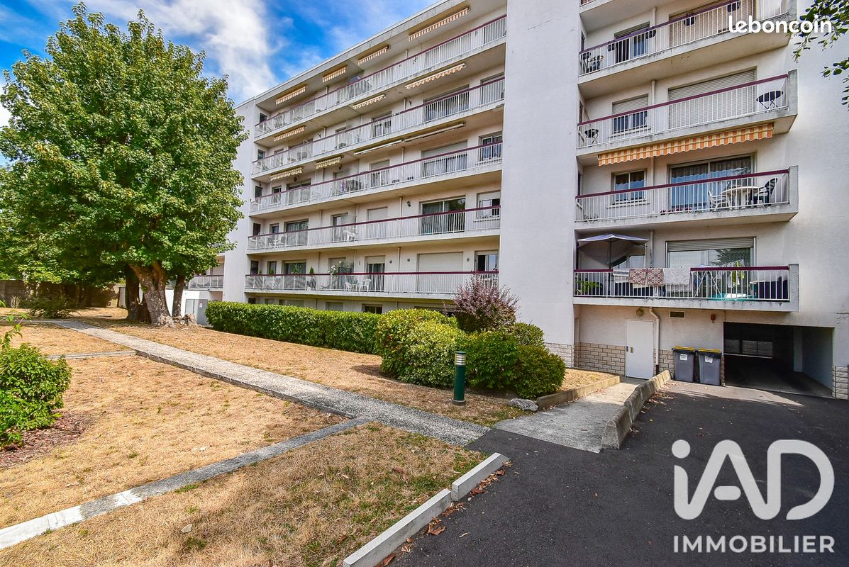 Appartement 2 pièces 56 m² · à Livry-Gargan · 56 m² · 189 000 €