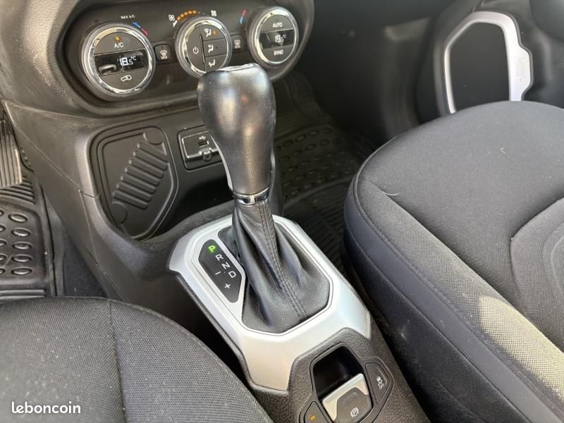 Jeep Renegade 1.6 MultiJet S&S 120ch Limited BVRD6 (image 16)