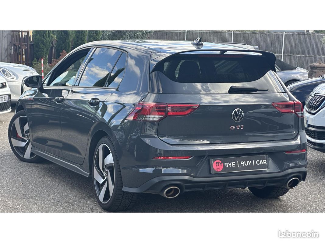 VOLKSWAGEN GOLF 2.0 TSI - 300 - BV DSG 7 VIII BERLINE GTI Clubsport PHASE 1 (image 5)