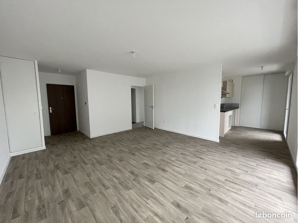 Appartement 3 pièces 62 m² · à Épron · 62 m² · 819 €