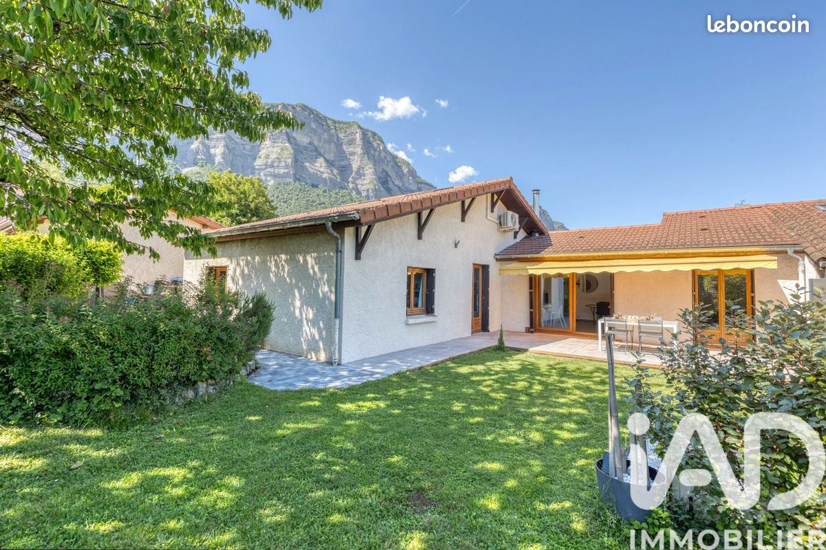 Maison 5 pièces 114 m² · à Crolles · 114 m² · 499 000 €