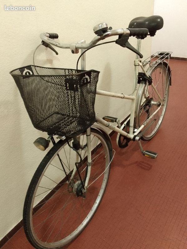 Velo mixte 28 pouces (image 2)