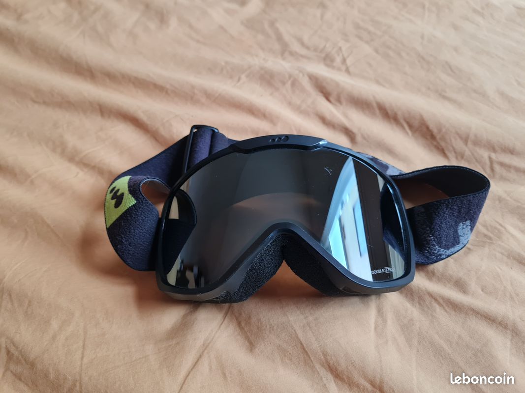 LOT : Casque de ski Salomon enfant 53 cm/56 cm (Taille M) + Masque de ski Wedzee beau temps (image 10)