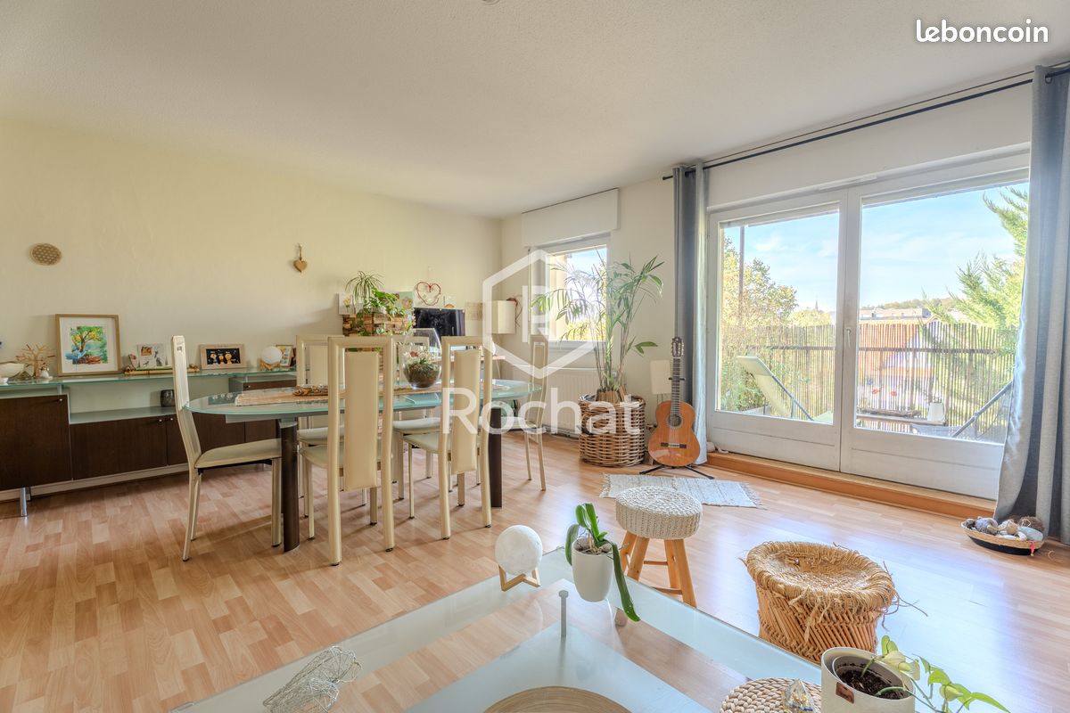 Appartement 4 pièces 98 m² · à Oberhausbergen · 98 m² · 315 000 €