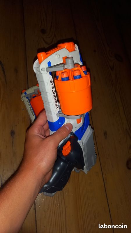 Nerf N-Strike Elite Nerf Strongarm (Un ou Deux Disponibles) 10 l'unité (image 2)