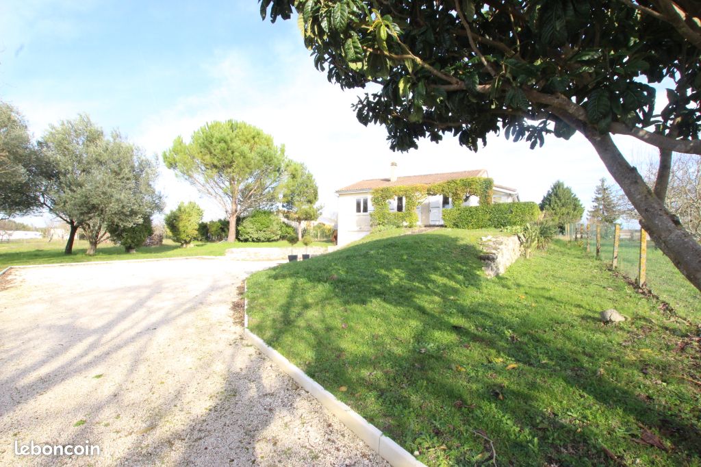 Maison 3 pièces 73 m² · à Saint-André-de-Cubzac · 73 m² · 935 €/mois