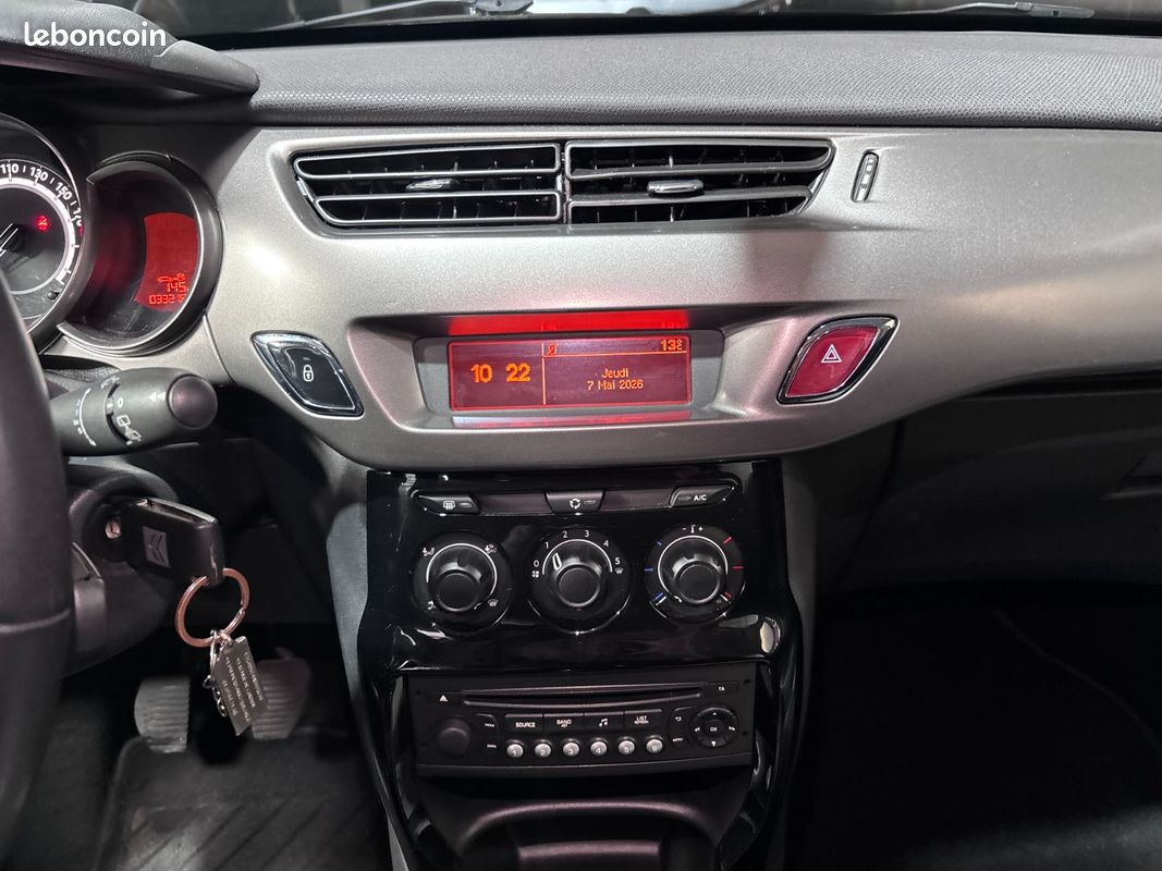 CITROEN C3 VTi 82ch Collection - Suivi Complet / Distribution OK (image 15)