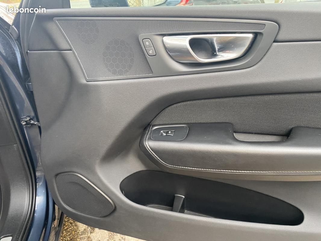 Volvo XC60 2.0 D AWC boîte automatique (image 9)
