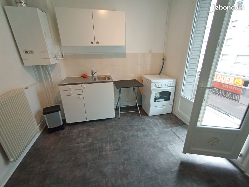 Appartement 2 pièces 51 m² · à Grenoble · 51 m² · 590 €