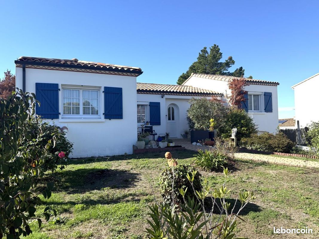 Maison 4 pièces 120 m² · à La Chaize-Giraud · 120 m² · 331 600 €