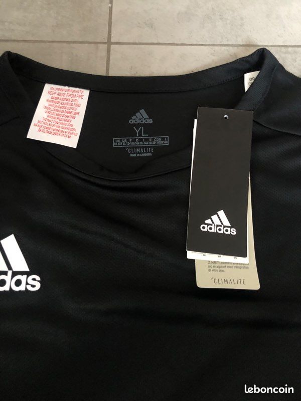 T-shirt de sport Adidas noir et blanc neuf (image 3)
