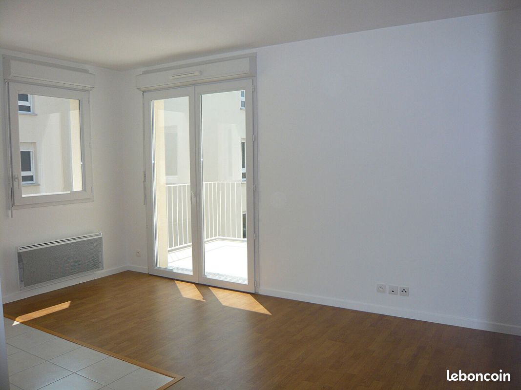 Appartement 2 pièces 43 m² · à Palaiseau · 43 m² · 950 €/mois