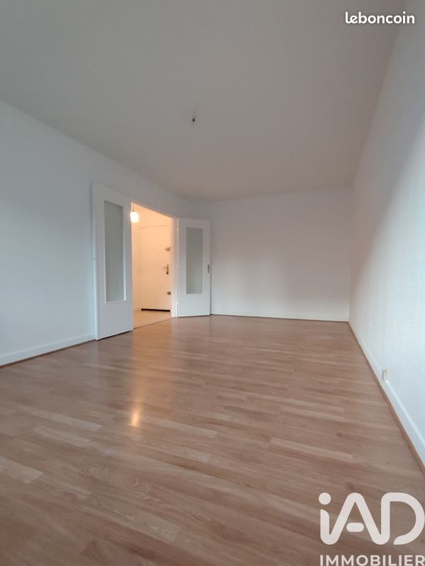 Appartement 1 pièce 36 m² · à Les Ulis · 36 m² · 111 000 €