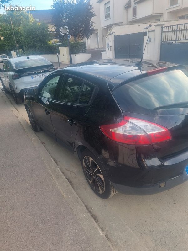 Megane 3 dci belles jantes (image 3)
