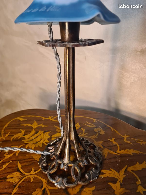 Lampe bronze art nouveau tulipe pate de verre signé lumieres de la ville 40x12 (image 3)