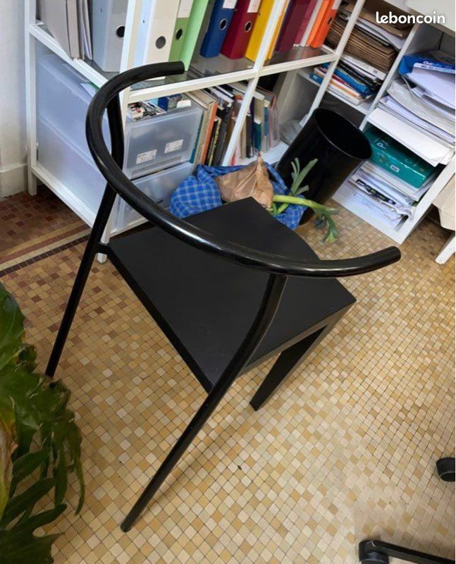 Paire de chaises Dr Glob Philippe Starck (image 3)