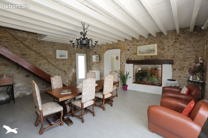 Maison 4 pièces 200 m²