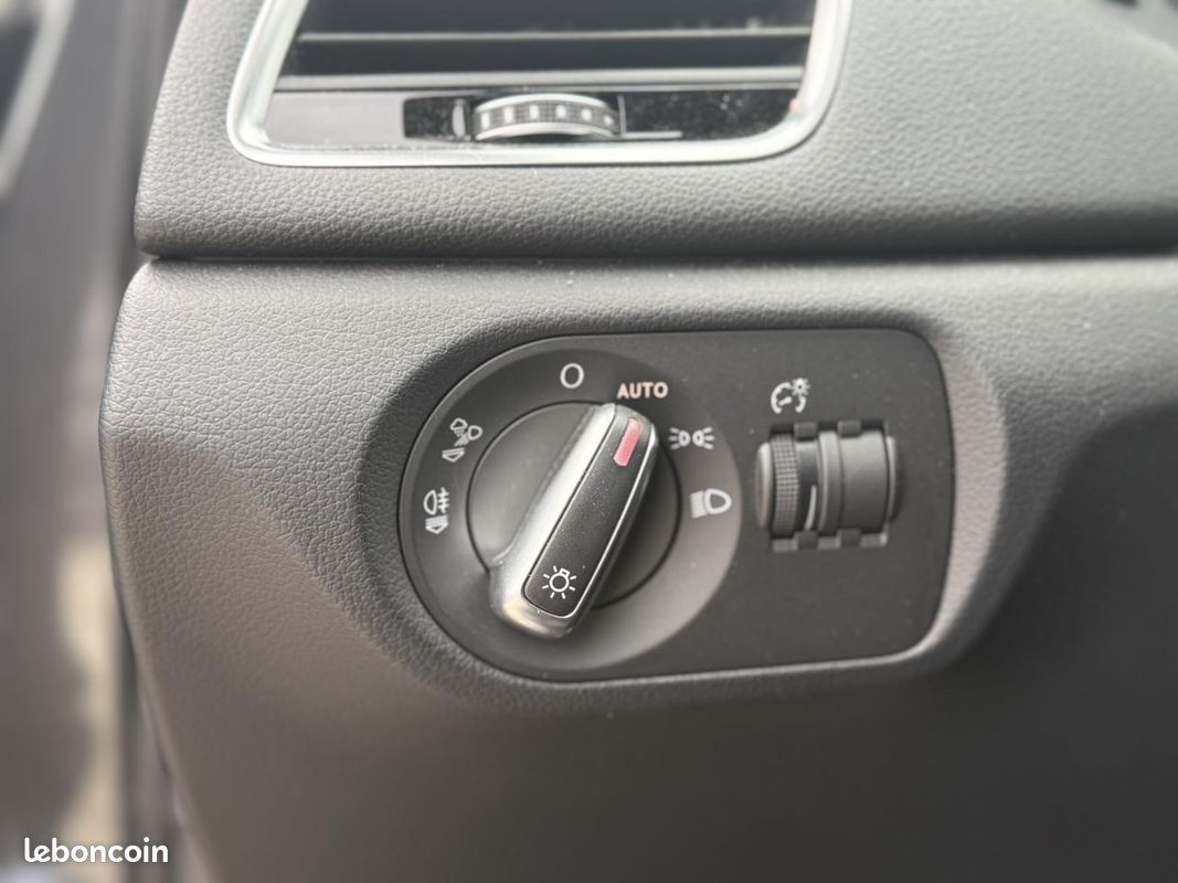 AUDI RS Q3 SIEGES SPORT RSQ3 Quattro 2.5 TFSI - 340 - BV S-tronic RS (image 21)