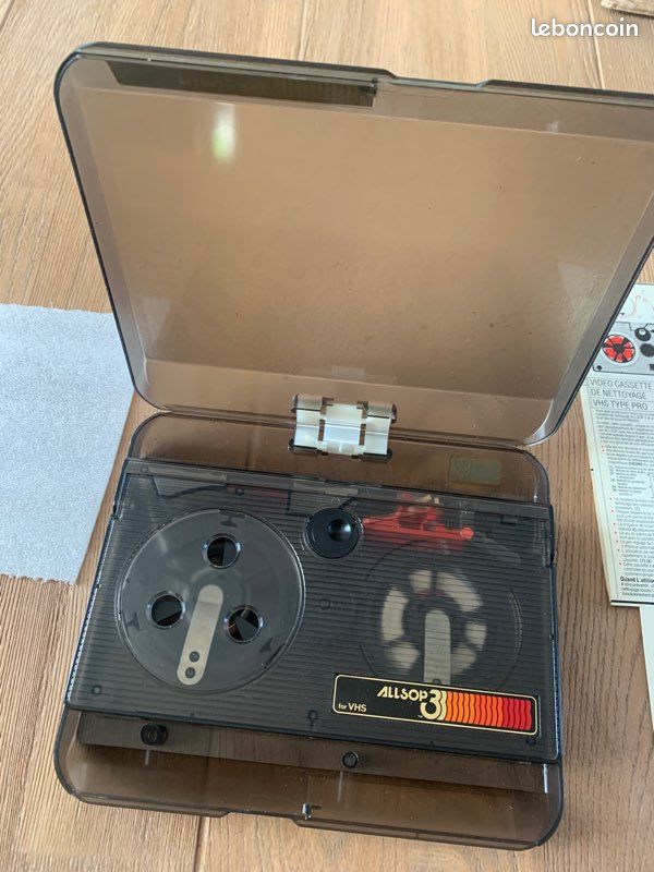 Vends vidéo k7 de nettoyage VHS type pro (image 5)