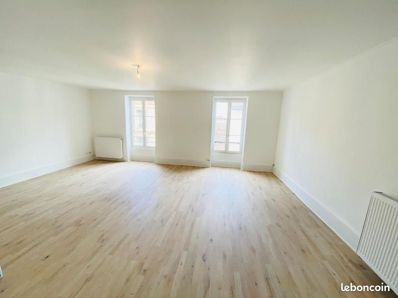 Appartement 3 pièces 85 m² · à Mâcon · 85 m² · 595 €
