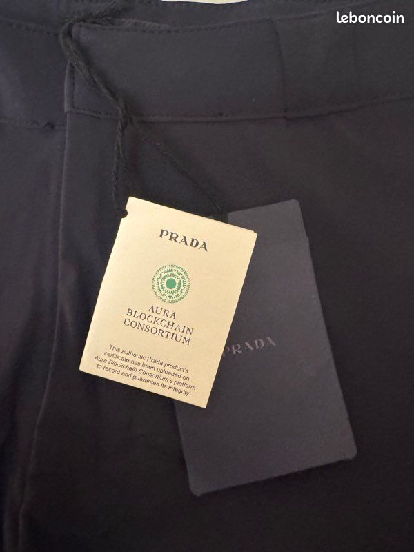 Short Prada Homme taille M (image 2)