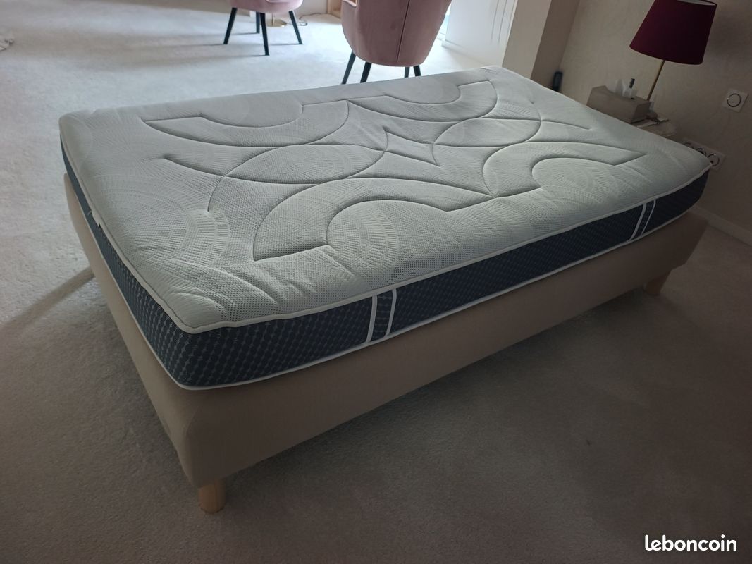 Vends matelas + sommier (image 1)