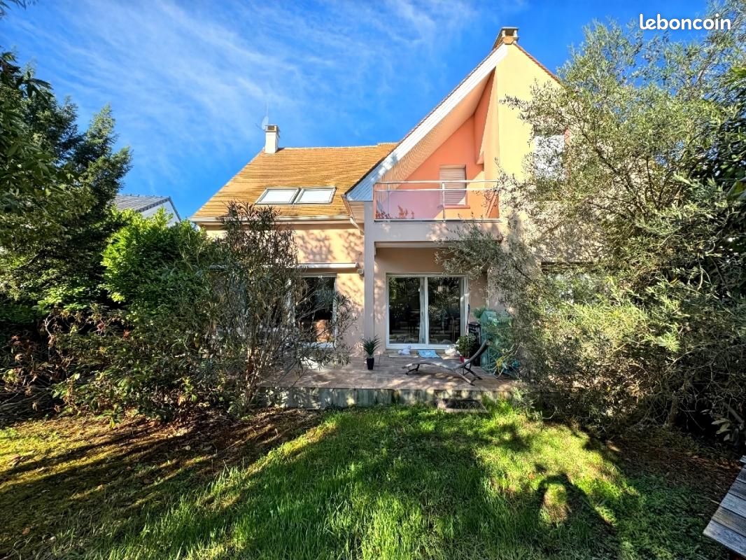 Maison 7 pièces 186 m² · à Aulnay-sous-Bois · 186 m² · 745 000 €